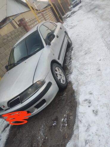 Mitsubishi: Mitsubishi Carisma: 1999 г., 1.8 л, Механика, Бензин, Седан