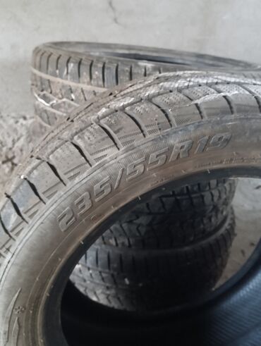 Шины: Шины 235 / 55 / R 19, Зима, Б/у, Комплект, Внедорожные (АТ/МТ), США, Bridgestone