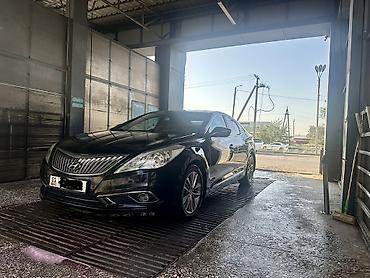 gra: Hyundai Grandeur: 2016 г., 2.2 л, Типтроник, Дизель, Седан — 6