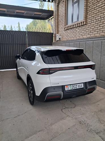 chang: Changan Qiyuan Q05: 2026 г., 0.1 л, Автомат, Электромобиль, Кроссовер — 4