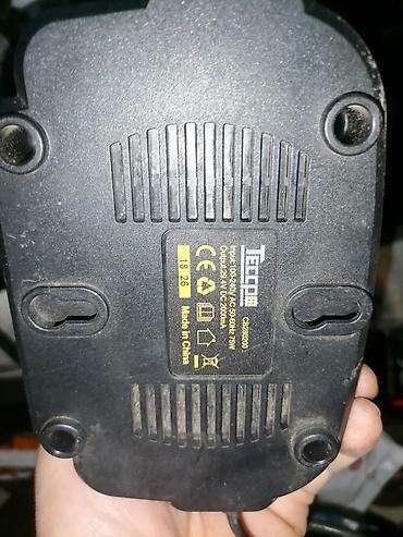kzubr laser 4d: TECCPO punjač za baterije – model CDB82000 - Ulaz: 220–240V AC — 1