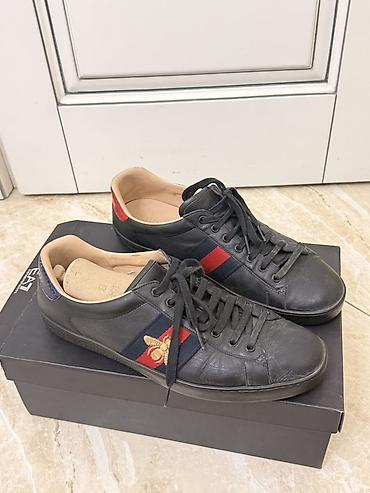 guccı: Məhsul: Kişi ayaqqabısı Brend/model: Gucci Ace tərzində, yanlarda — 2
