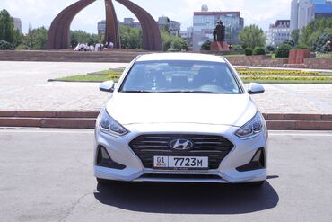 hyundai sonata в аренду: Сдаю в аренду: Легковое авто, Частная аренда