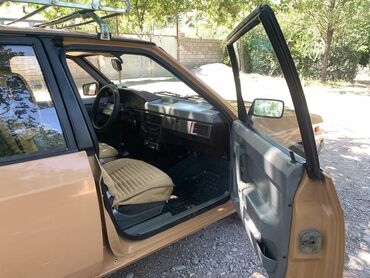 Москвич: Москвич 2141: 1990 г., 1.5 л, Механика, Бензин, Хэтчбэк — 16