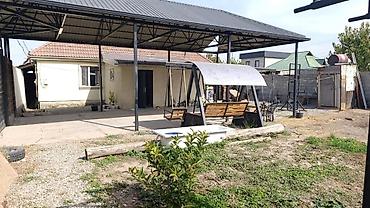 Үйлөрдү сатуу: 4 бөлмө, 85 м², 4 соток, Бишкек, Ак-Ордо 3 ж/м Менчик ээси — 7
