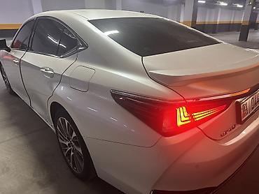 Lexus: Lexus ES: 2020 г., 2.5 л, Гибрид — 2