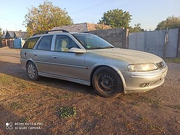 Opel: Opel Vectra: 2001 г., 1.8 л, Механика, Бензин, Универсал — 2