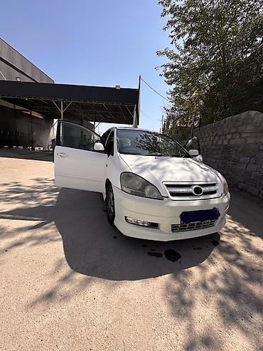 android avto: Toyota Ipsum: 2001 г., 2.4 л, Бензин — 2