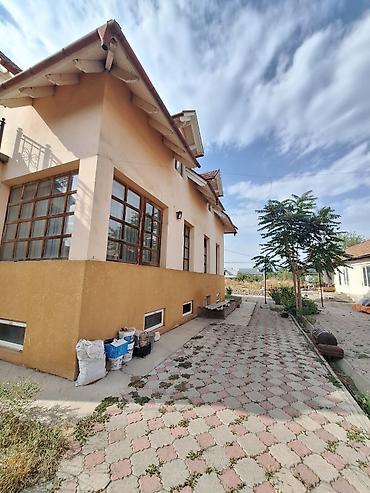 Продажа коттеджей и домов: Агентствам просьба не беспокоить 📞 0•703•88•88•00 Продается дом с — 15