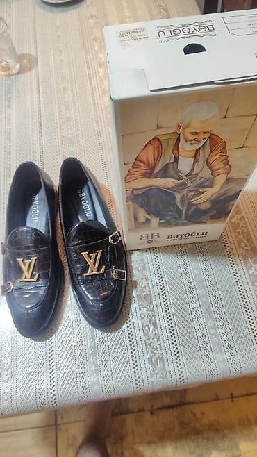 lofe: Beyoğlu markalı kiwi ayaqqabısı. Klassik loafer üslubunda hazırlanıb — 1