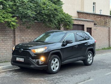 Toyota: Toyota RAV4: 2019 г., 2.5 л, Автомат, Бензин, Кроссовер