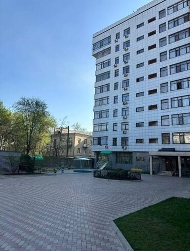 сколько стоит трехкомнатная квартира в бишкеке: 3 комнаты, 119 м², Элитка, 9 этаж, Евроремонт