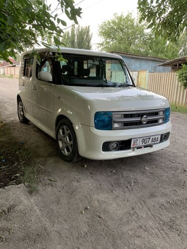 Nissan Cube: 2005 г., 1.4 л, Автомат, Бензин, Хэтчбэк