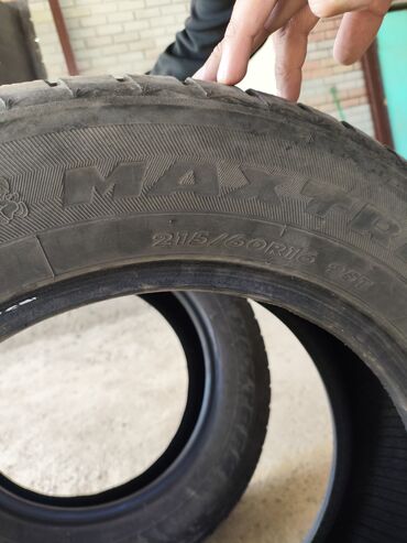 23.5 25 шины бу на фронтальный погрузчик: Пара зима размер 215 60 16