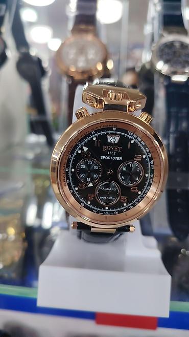 106 saat: BOVET 1822 Sportster xronoqraf qol saatı - Korpus: parlaq polad — 2