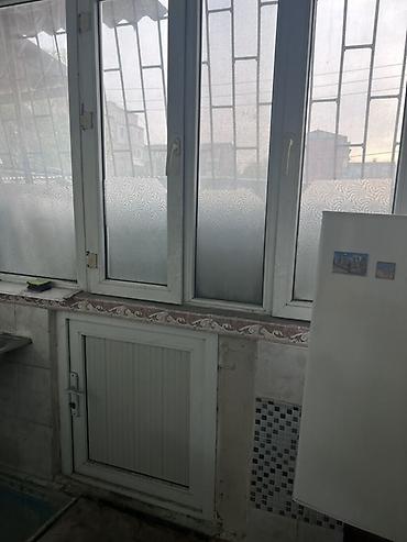 квартира в улан 2: Продается комната в общежитии в районе базара Чинар Комната общая — 2