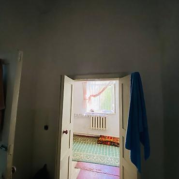 переоформление: 1 комната, 27 м², Пишпек Индивидуалка, 1 этаж, Требуется ремонт — 3