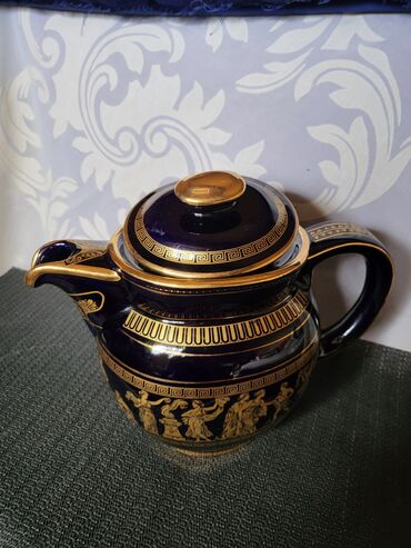 Čajnici: Grcki bokal rucno oslikan 24-om 70,80te . Bokal je perfektan,sve na — 5