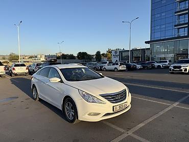 сары соната: Hyundai Sonata: 2010 г., 2 л, Автомат, Газ, Седан — 1