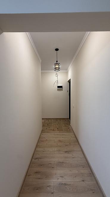 пустая квартира: 1 комната, 45 м², Киргизия 1 105 серия, 6 этаж, Дизайнерский ремонт — 10