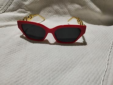 Eynəklər: Gün eynəyi, Gucci — 11
