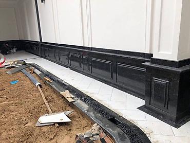 Фасадные гранитные плитки: Гранит для цоколя, для лестницы, для колонн, для подъездов. Очень — 17