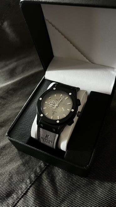 блузка женская размер м: Классические часы часы, Hublot, Мужские