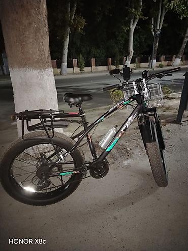 sport trenajor: Fatbike tipli elektrikli velosiped Xüsusiyyətlər: - Geniş “fat” — 1