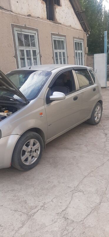 марк 2 2003: Daewoo Kalos: 2003 г., 1.4 л, Механика, Бензин, Хэтчбэк