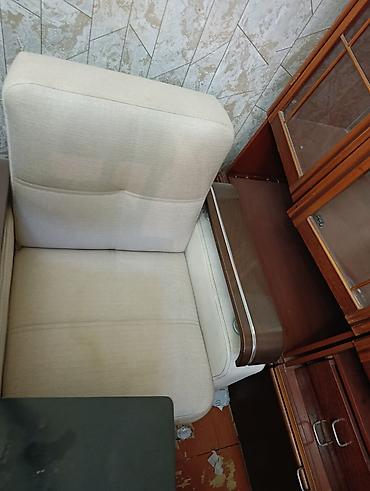 Kreslolar: İşlənmiş, Kreslo, Parça, Kredit yoxdur, Ödənişli çatdırılma — 4