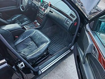 Mercedes-Benz: Mercedes-Benz E-Class: 3.2 l | Sedan — 2