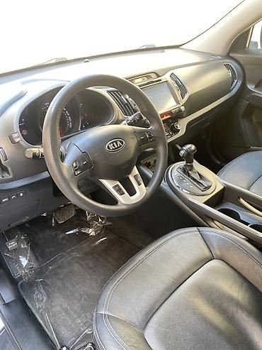kia radiator: Kia Sportage: 2 l | 2010 il Krossover — 9