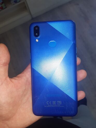en en en ucuz telefonlar: Samsung A10s, 32 ГБ, цвет - Голубой, Две SIM карты