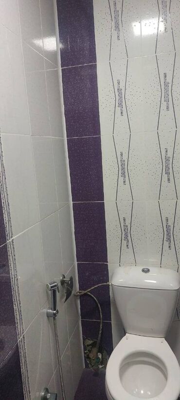 Uzunmüddətli kirayə mənzillər: Qaraev metrosuna yaxin yerləşən ümumi sahəsi 130 kv,m olan,3 otaqlı -da lalafo.az — 2 Uzunmüddətli kirayə mənzillər: Qaraev metrosuna yaxin yerləşən ümumi sahəsi 130 kv,m olan,3 otaqlı — 2