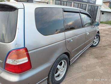 Honda: Honda Odyssey: 2000 г., 2.3 л, Типтроник, Бензин, Минивэн