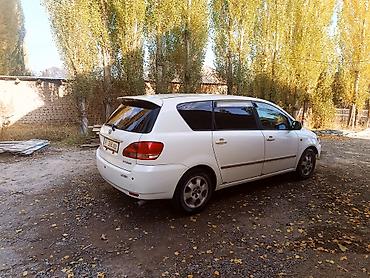 Toyota Ipsum: 2001 г., Автомат, Бензин, Минивэн — 5