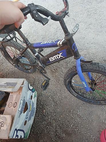 BMX велосипед для трюков и катания по городу. сломано пидаль