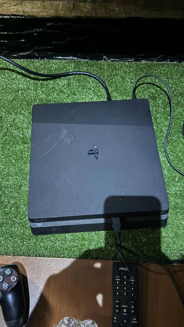 ps4 oyun satış: Play Station 4 iki orijinal pultla