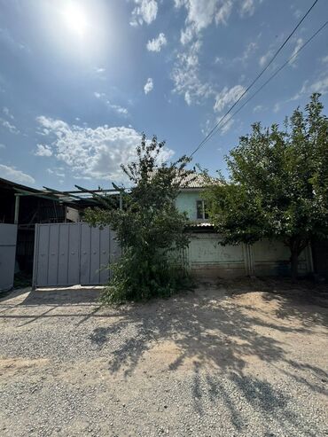 кочкор ата дом: Дом, 120 м², 4 комнаты, Собственник, Косметический ремонт