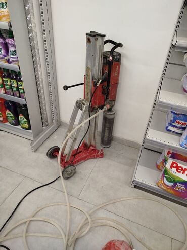 Beton işləri: #Betonkesme #betondeşmə Beton kubik kərpic - dən kəsim deşim — 18