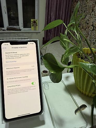 Apple iPhone: IPhone Xs Max, 64 GB, Space Gray, Face ID — 4