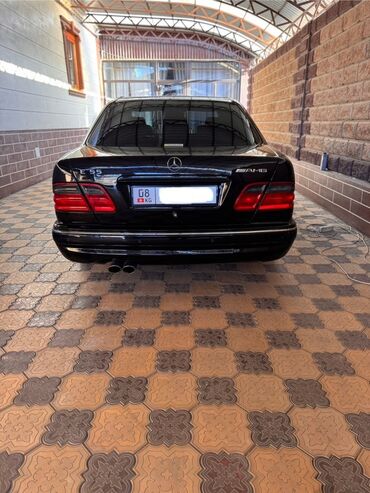 Mercedes-Benz: Mercedes-Benz E-Class: 2002 г., 5.5 л, Автомат, Бензин, Седан — 10