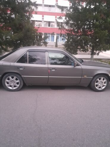 включатель фар мерс: Mercedes-Benz E-Class: 1993 г., 3.2 л, Автоматтык, Бензин, Седан