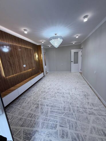 срочна продаю дом дордой: 3 комнаты, 58 м², 104 серия, 4 этаж, Евроремонт