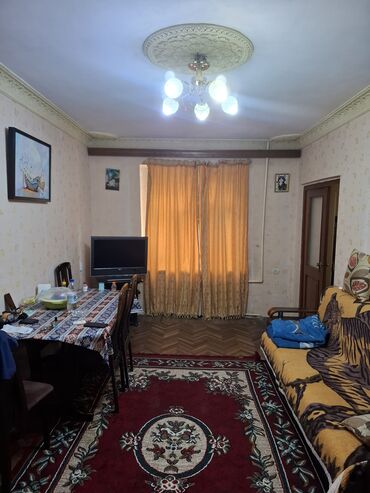 kupcali bina evleri: Bakı, Əhmədli, 3 otaqlı, Köhnə tikili, m. Həzi Aslanov, 68 kv. m