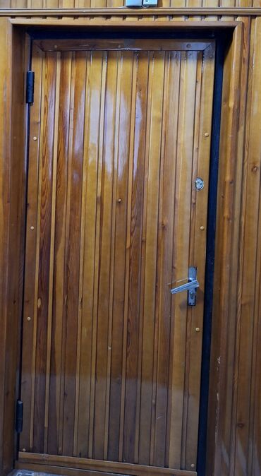 купить деревянные двери бу: Входная дверь, Металл, Левостороний механизм, Б/у, 2 * 80, Самовывоз