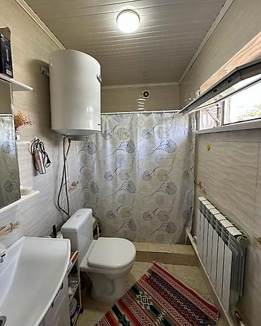 куплю поле: ✨ Продаётся дом в с. Сокулук ✨ 🏡 Характеристики: • Участок - 4 сотки — 7