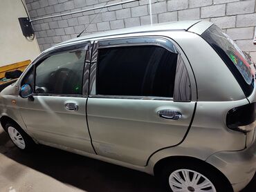 Mini: Mini Classic Mini: 2009 г., 0.8 л, Бензин, Хэтчбэк — 4