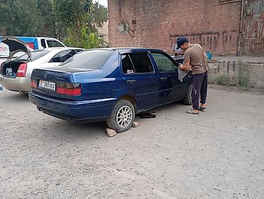 голф вента: Volkswagen Vento: 1996 г., 0.2 л, Механика, Бензин, Седан — 4