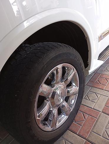 бензавоз цистерна: Infiniti QX56: 2004 г., 5.6 л, Автомат, Газ, Внедорожник — 10